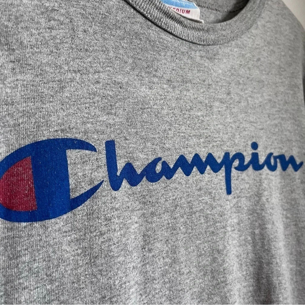3/25$💥 Champion shirt gray logo sport short sleeve  medium  men tee - Picture 3 of 5
